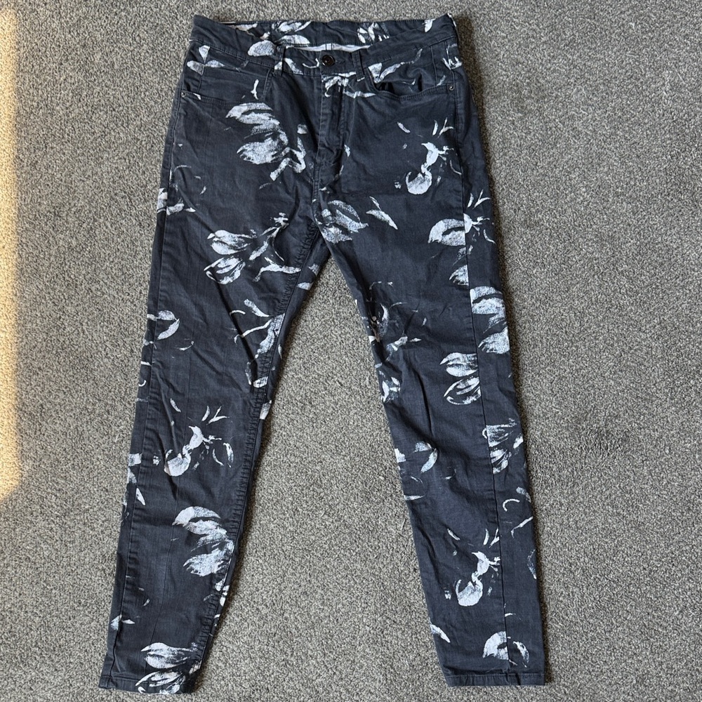 Zara Black and White Floral Slim Men's slacks pants 31 waist